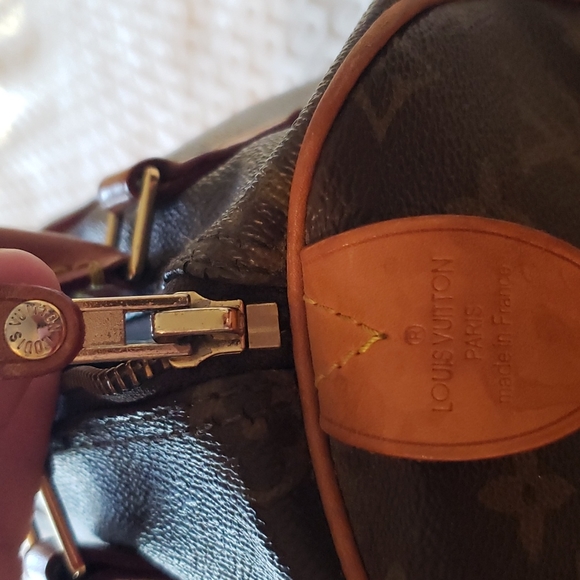 Purse - Picture 4 of 9